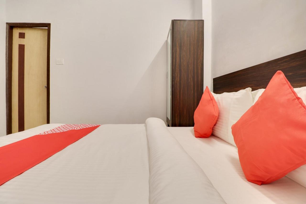 Hotel O The Velvet Chinhat Tiraha מראה חיצוני תמונה